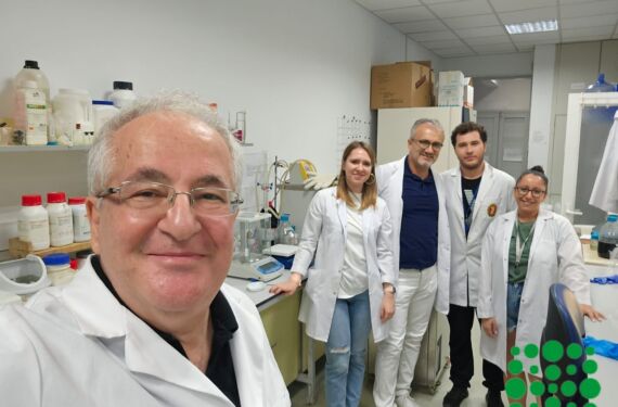 16945090711510883189